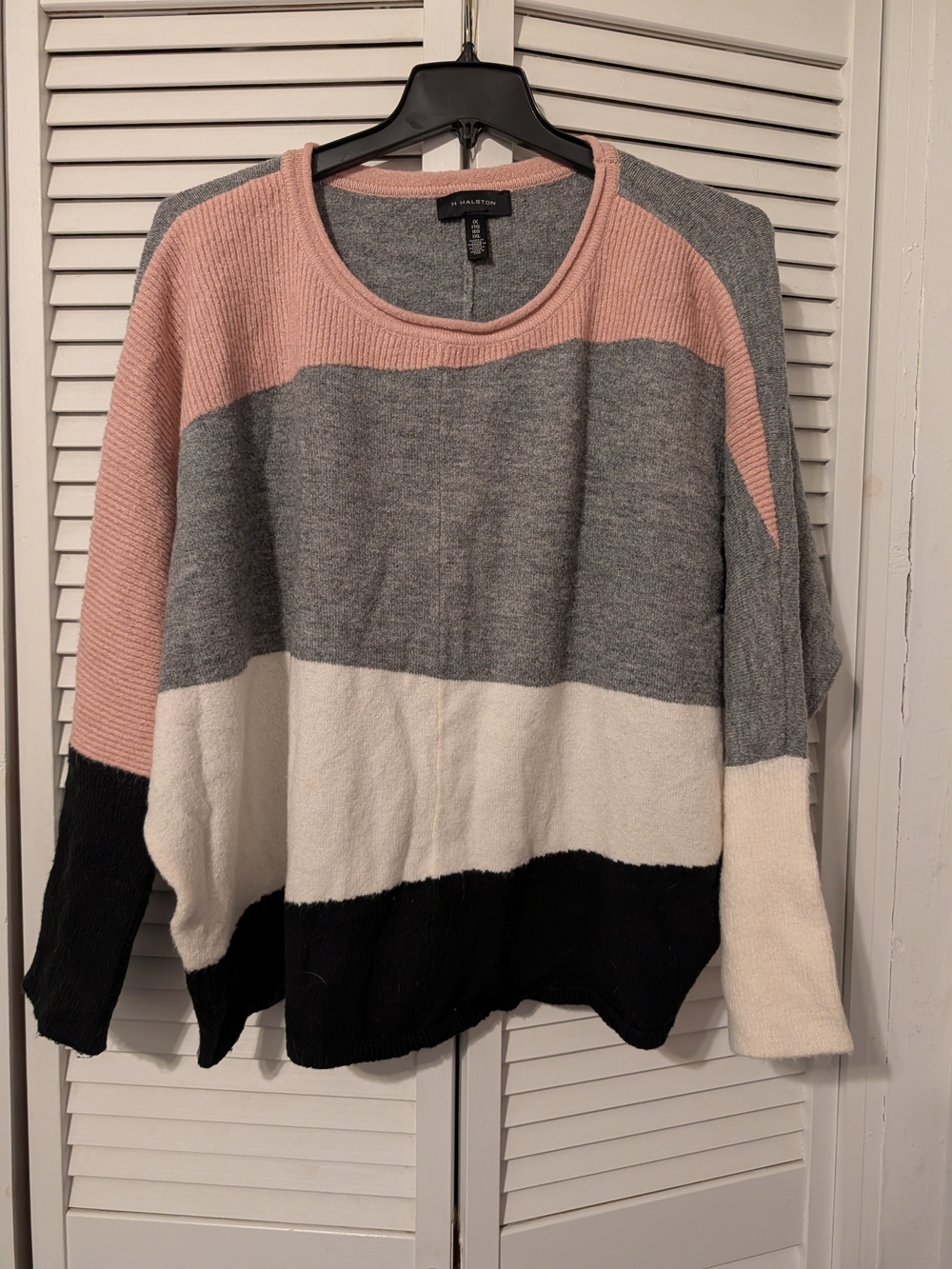 H by Halston Pink Gray White Black Colorblock Crewneck Sweater